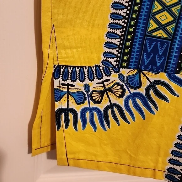 Ankara African Print Men's Dashiki - Picture 3 of 5